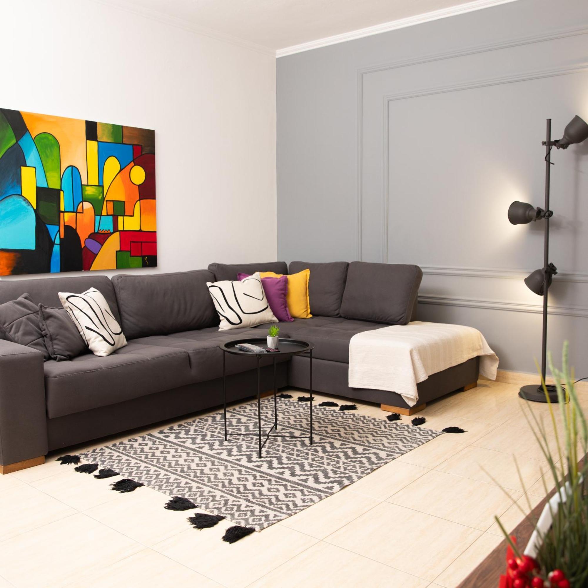 Maris Apartment Тирана Екстер'єр фото